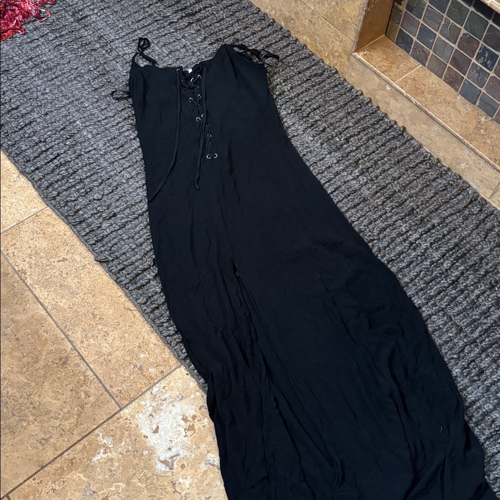 Blue pepper dress size small in black